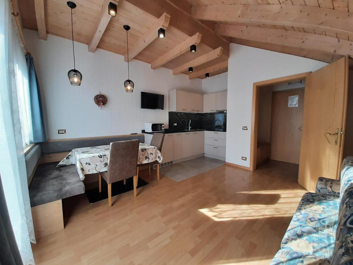 Apartments Lasteis La Villa  Ngoại thất bức ảnh