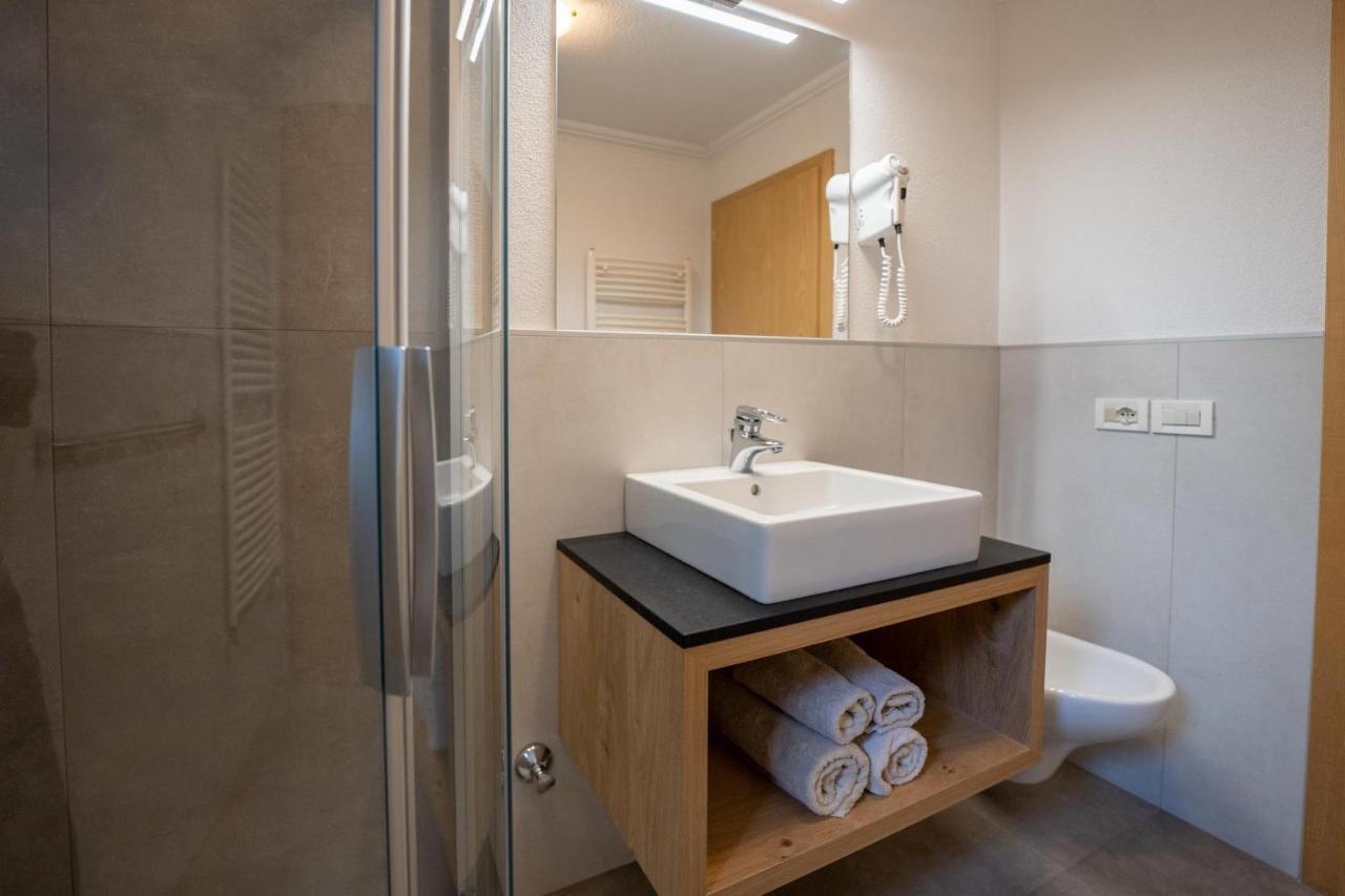 Apartments Lasteis La Villa  Ngoại thất bức ảnh